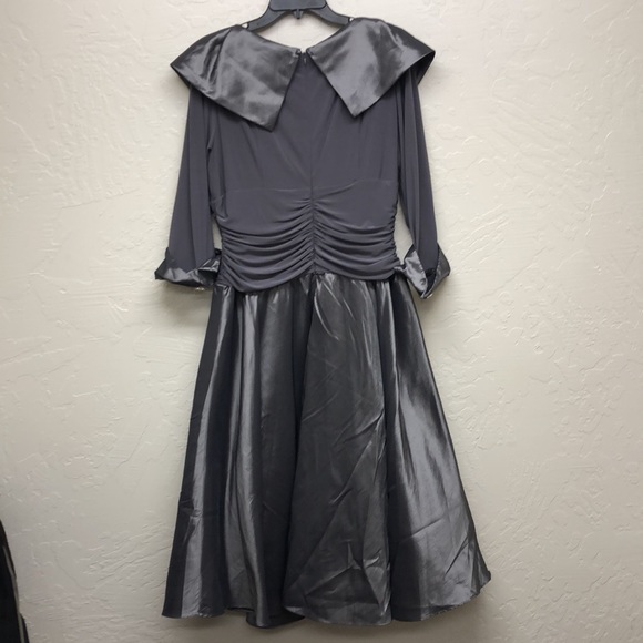 Beautiful Jessica Howard women’s dress size 16 - Picture 4 of 7